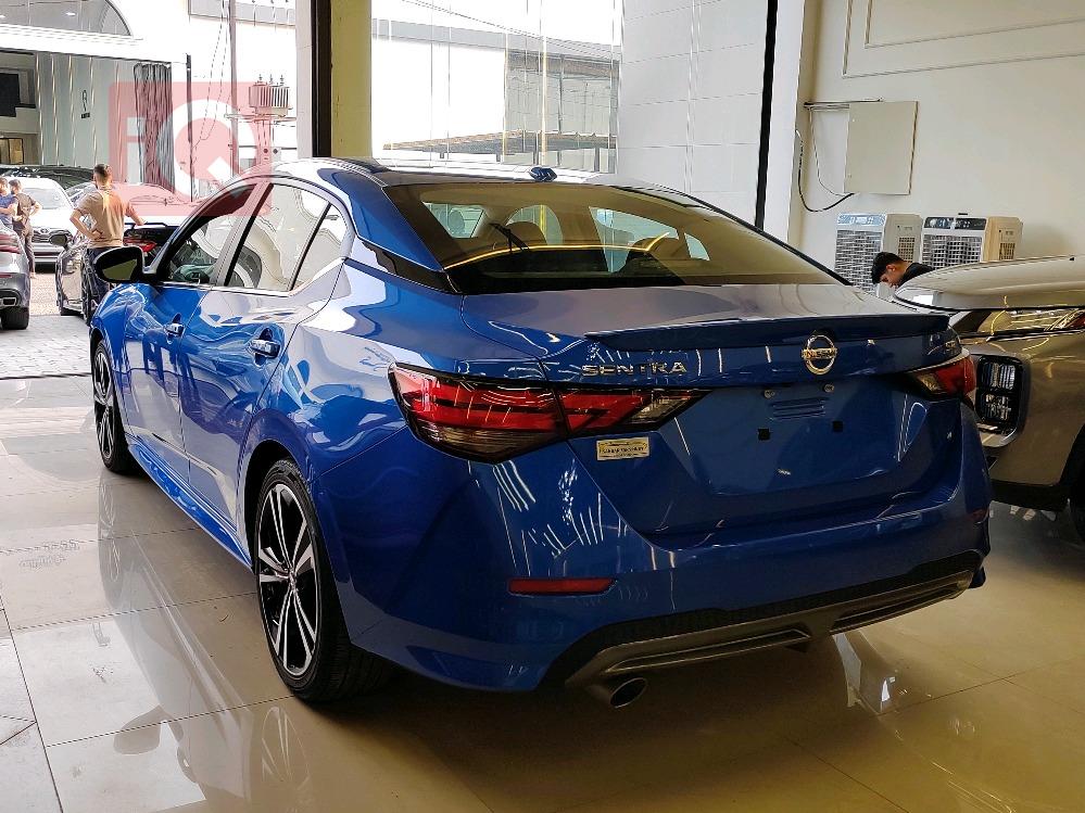 نیسان سێنترا